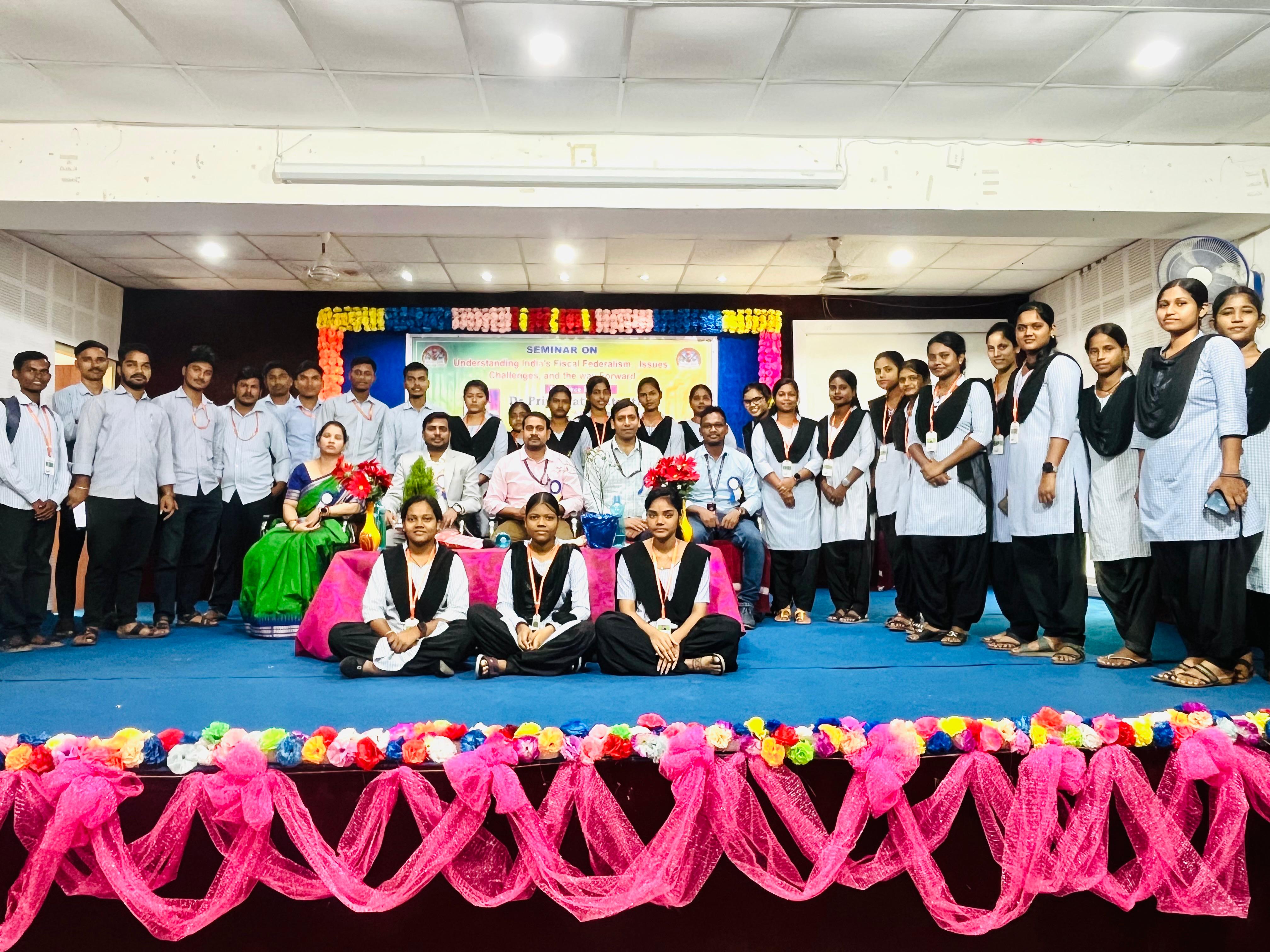 A SEMINAR ON UNDERSTANDING INDIA'S FISCAL FEDERALISM : ISSUE,CHALLENGES AND WAY FORWARD ORGANISED BY DEPARTMENT OF ECONOMICSORGANISED BY