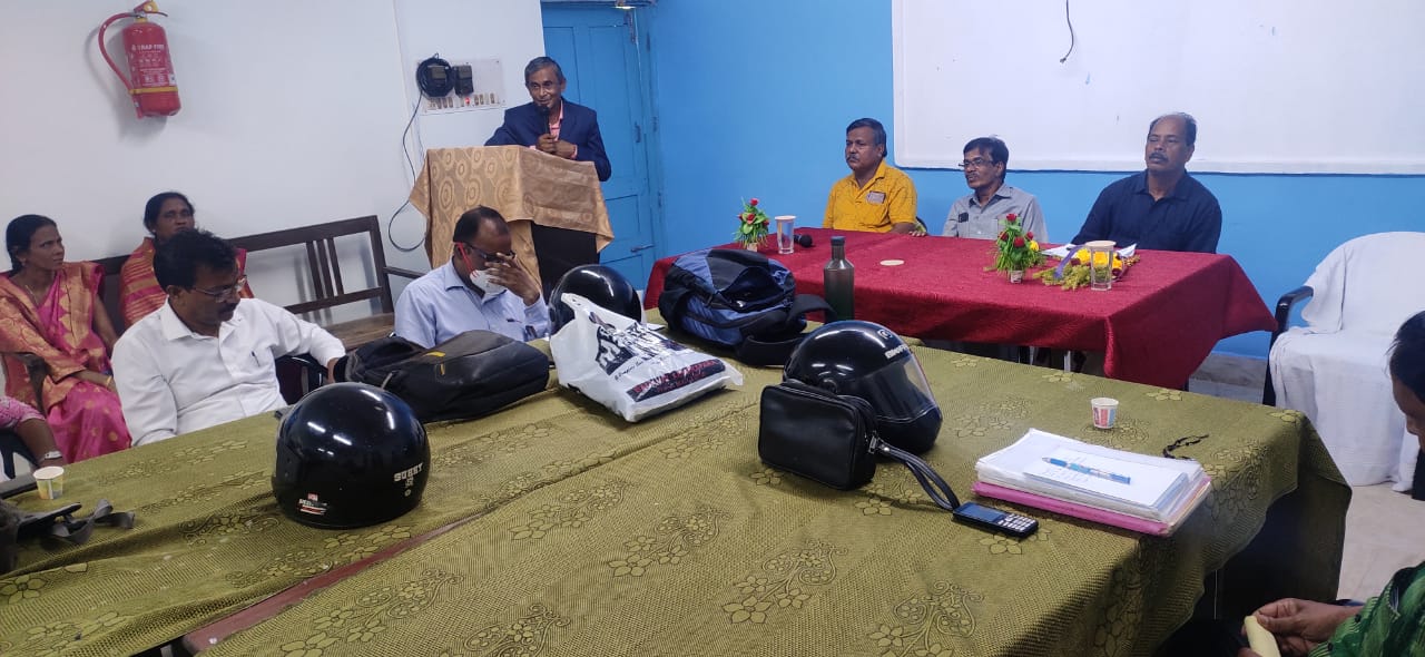 FAREWELL CEREMONY OF MR. A.K MOHARANA, DEMONSTRATOR IN PHYSICS