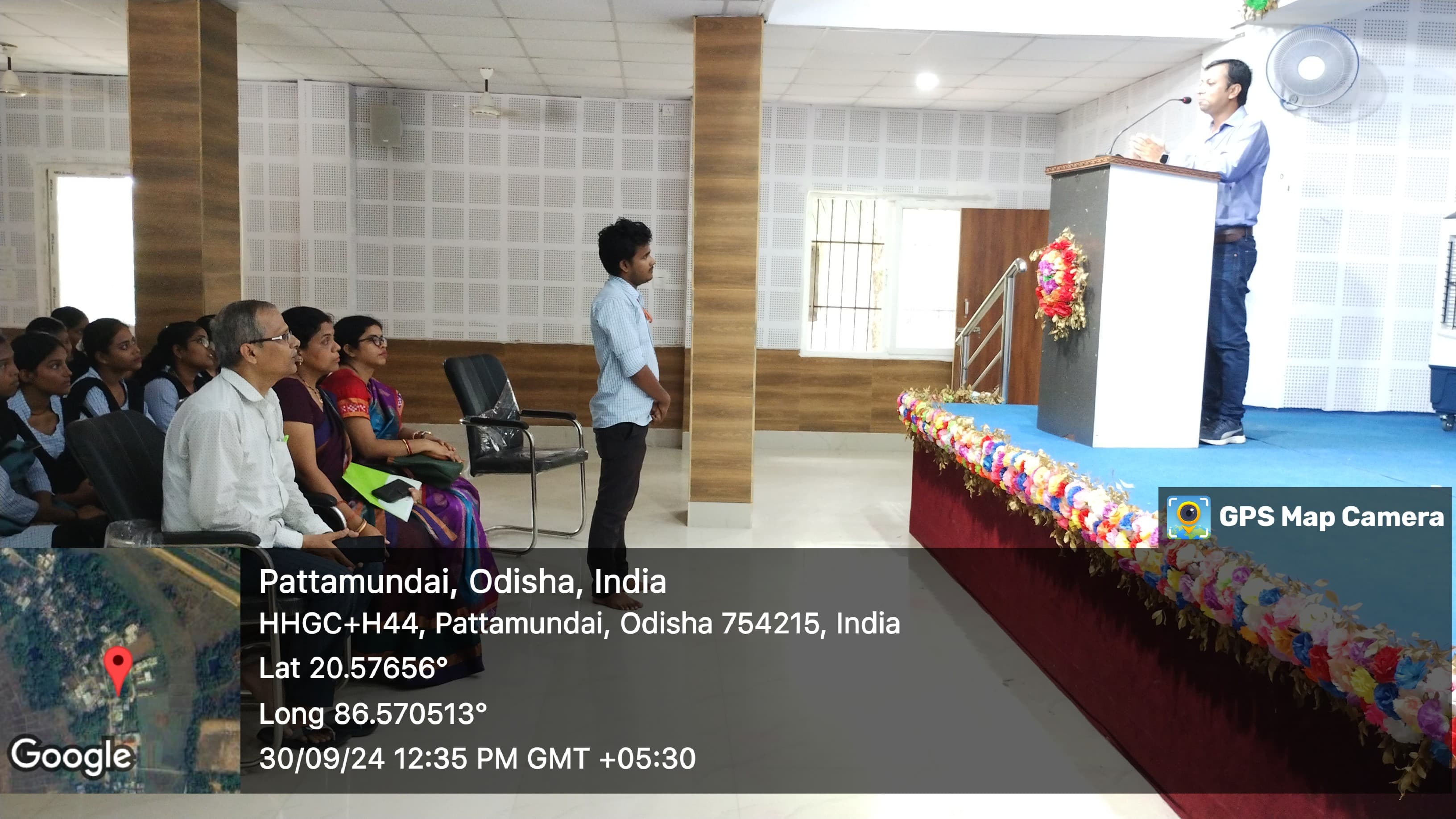 Departmental Seminar, 23-24