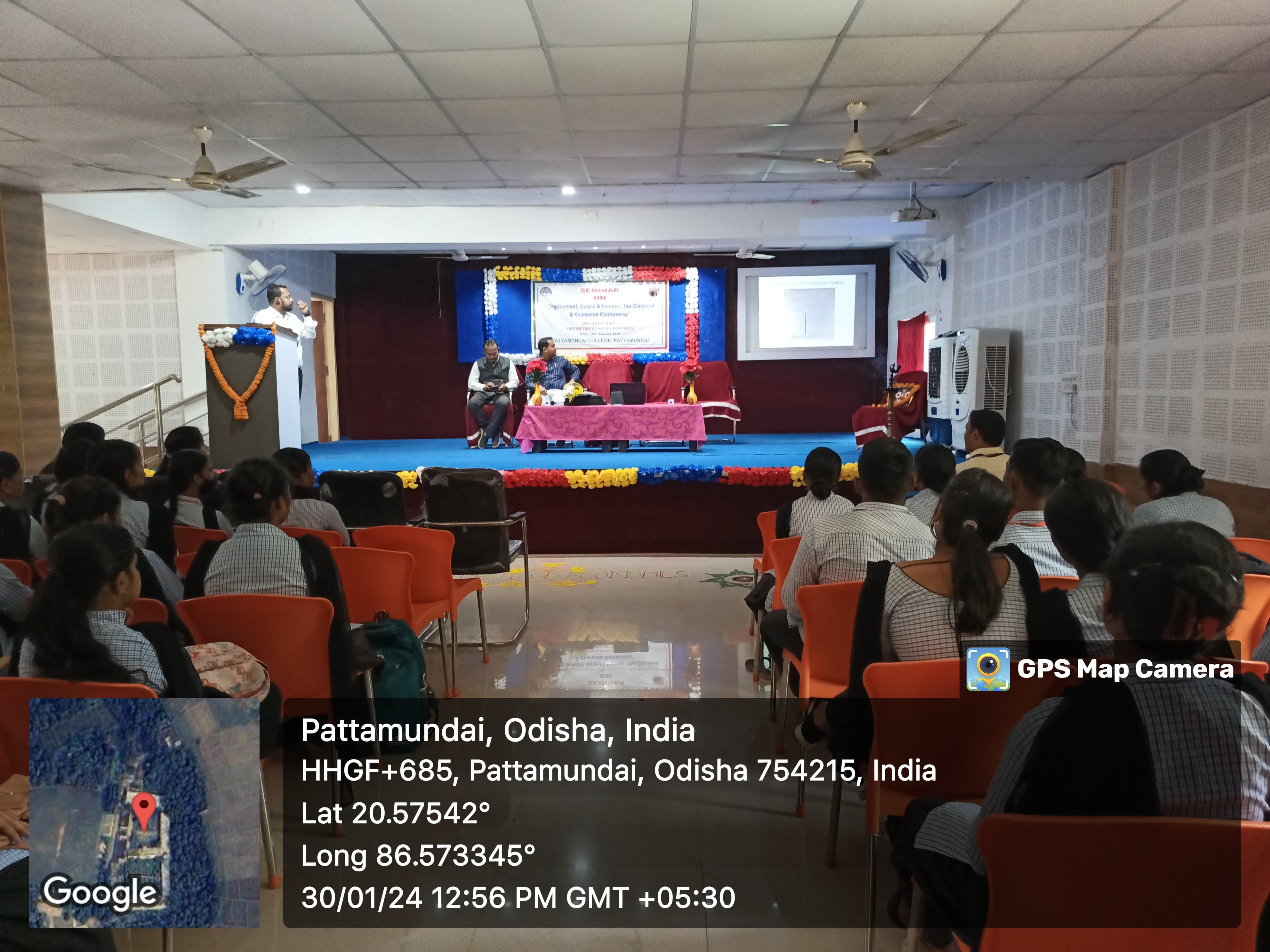 Departmental Seminar, 23-24