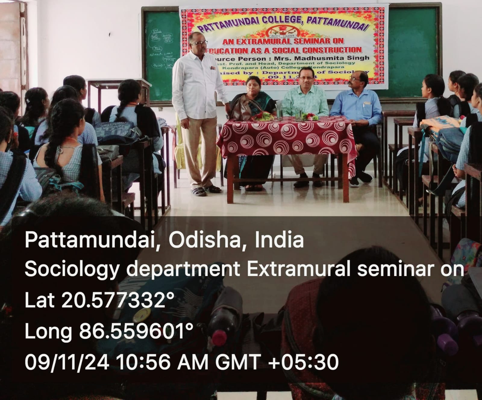 Departmental Seminar, 23-24