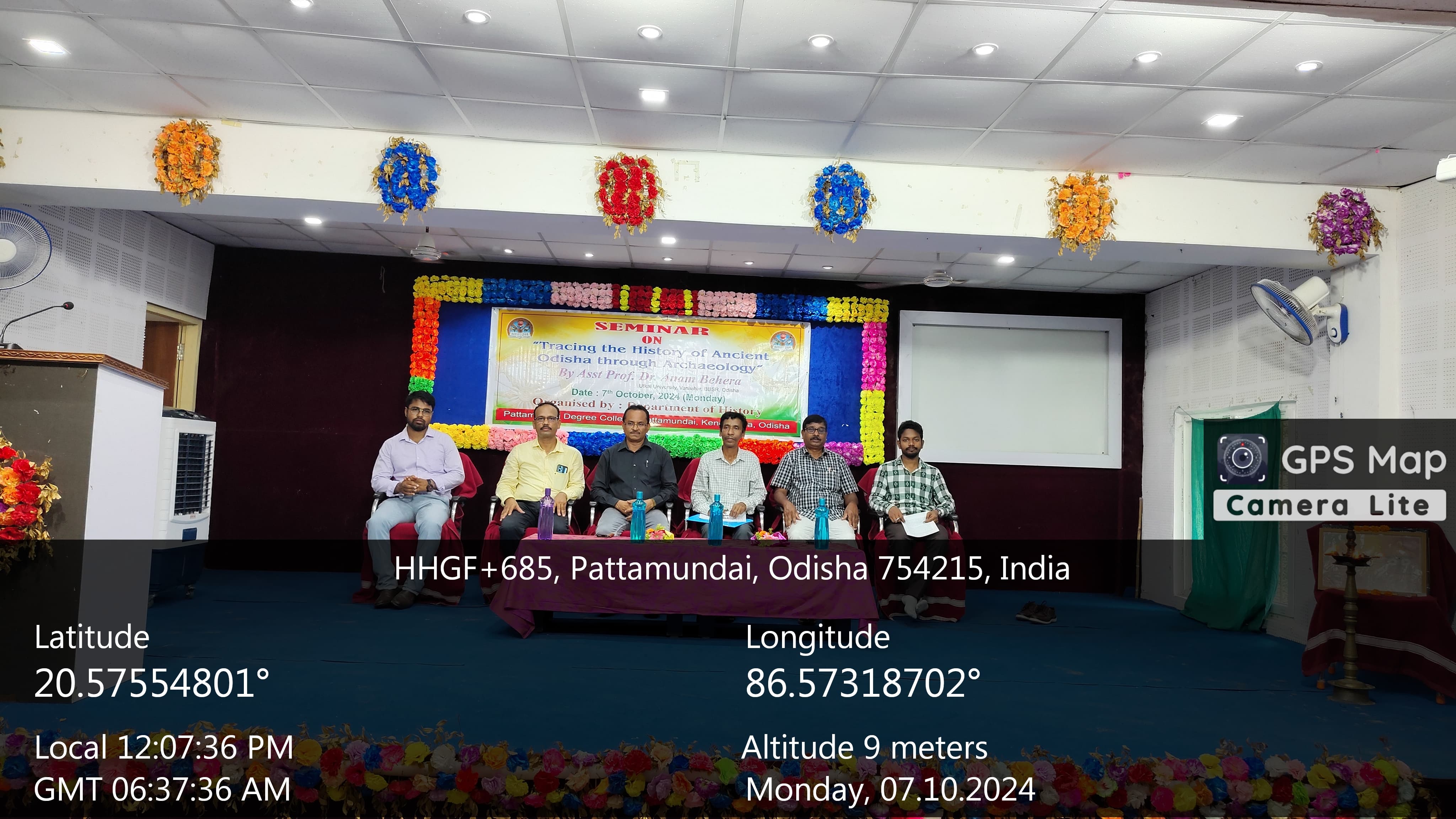 Departmental Seminar, 23-24