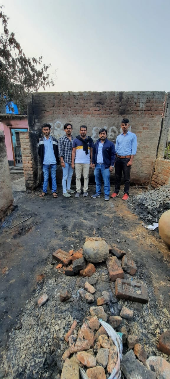 Fire burnt assistant to Ex-Student