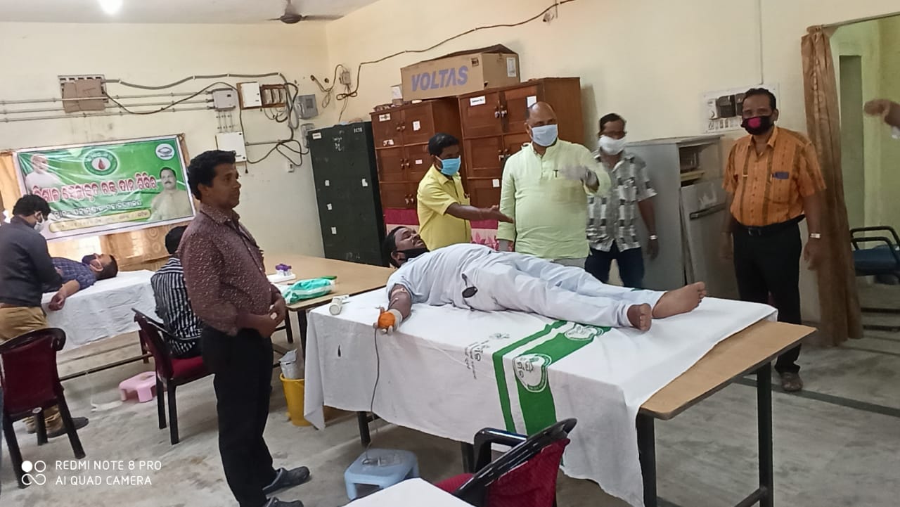 Blood Donation Camp by Jiban Bindu in Pattamundai College