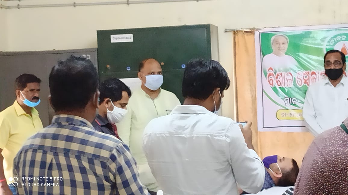 Blood Donation Camp by Jiban Bindu in Pattamundai College
